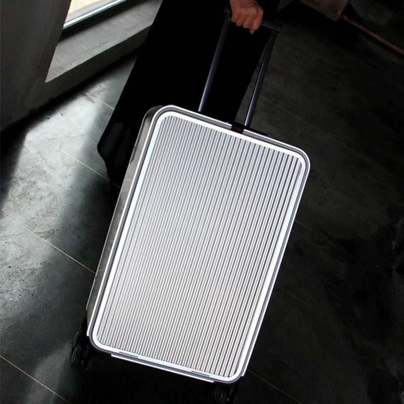 100% Aluminium Suitcase With 360° Spinner Wheels - Stylish Cabin And Checked Luggage