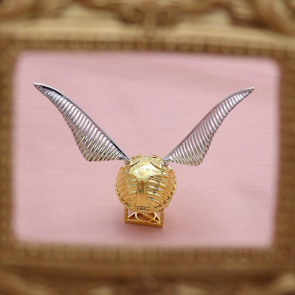 18K Gold-Plated Vintage Ring Box With Wizarding Design