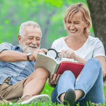 30X Handheld Magnifier For Seniors - Lightweight And Easy To Use
