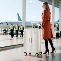 55 Cm Cabin Luggage With 3:7 Split Design And Durable PC Hard Shell