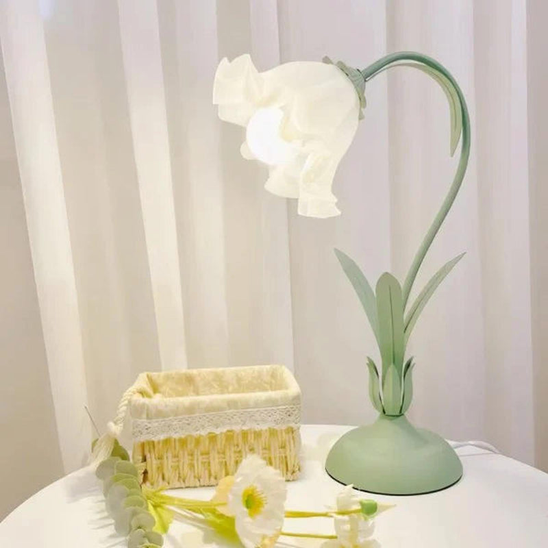 Adjustable Floral LED Table Lamp With Flexible Stem