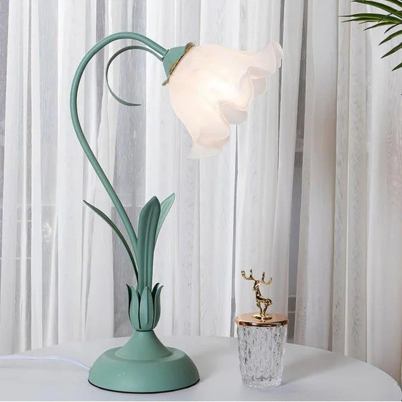 Adjustable Floral LED Table Lamp With Flexible Stem