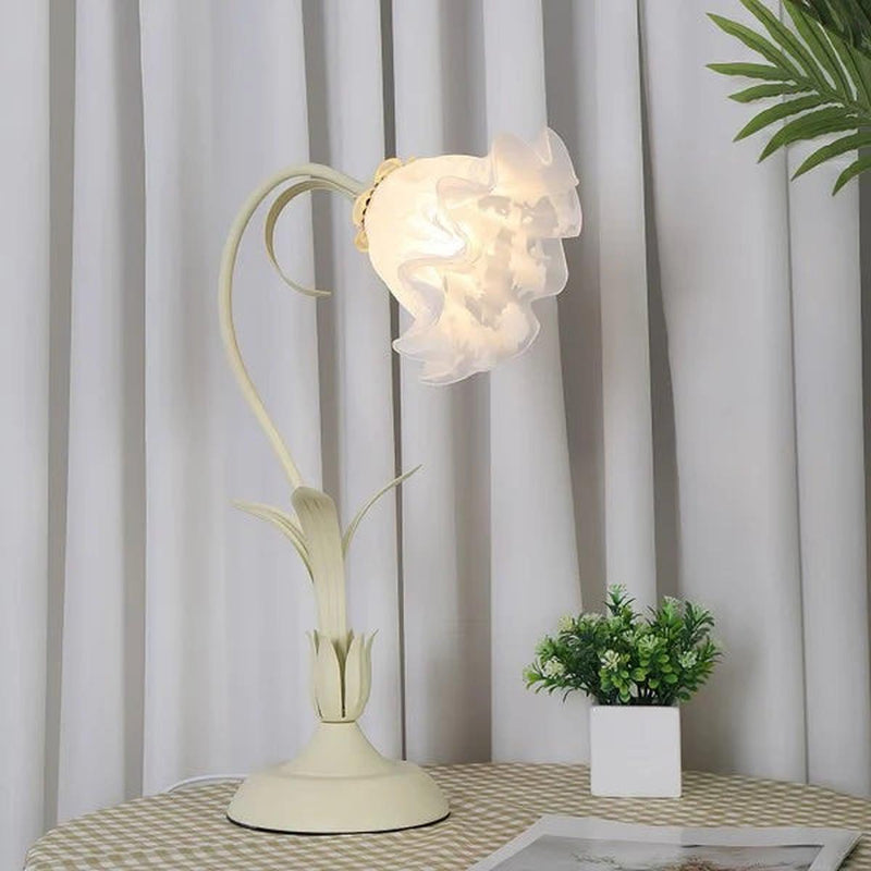 Adjustable Floral LED Table Lamp With Flexible Stem
