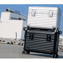 Aluminium-Magnesium Hard Shell Suitcase With 360° Spinner Wheels