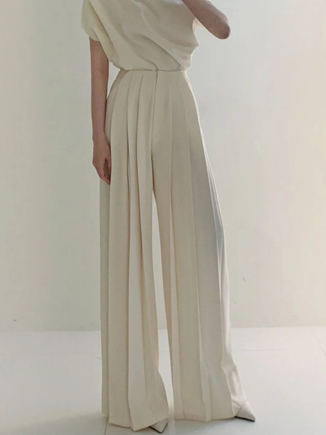 Pleated Long Pants