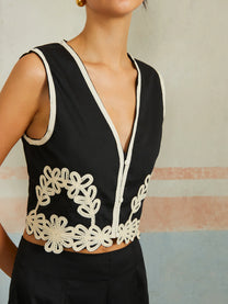 Embroidery Sleeveless Pants Set