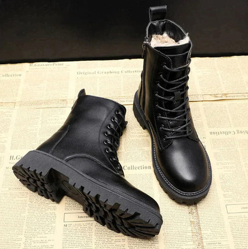 Black Leather Winter Boots With Plush Lining