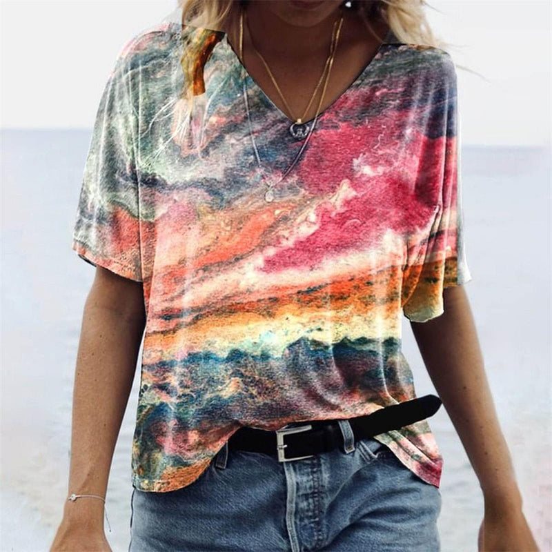 Boho Style Women&#39;s V-Neck T-Shirt with Marble Patterns