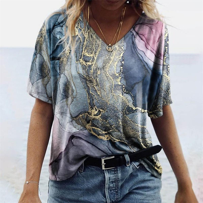Boho Style Women&#39;s V-Neck T-Shirt with Marble Patterns
