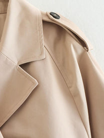 Classic Beige Women&#39;s Short Jacket for All Occasions