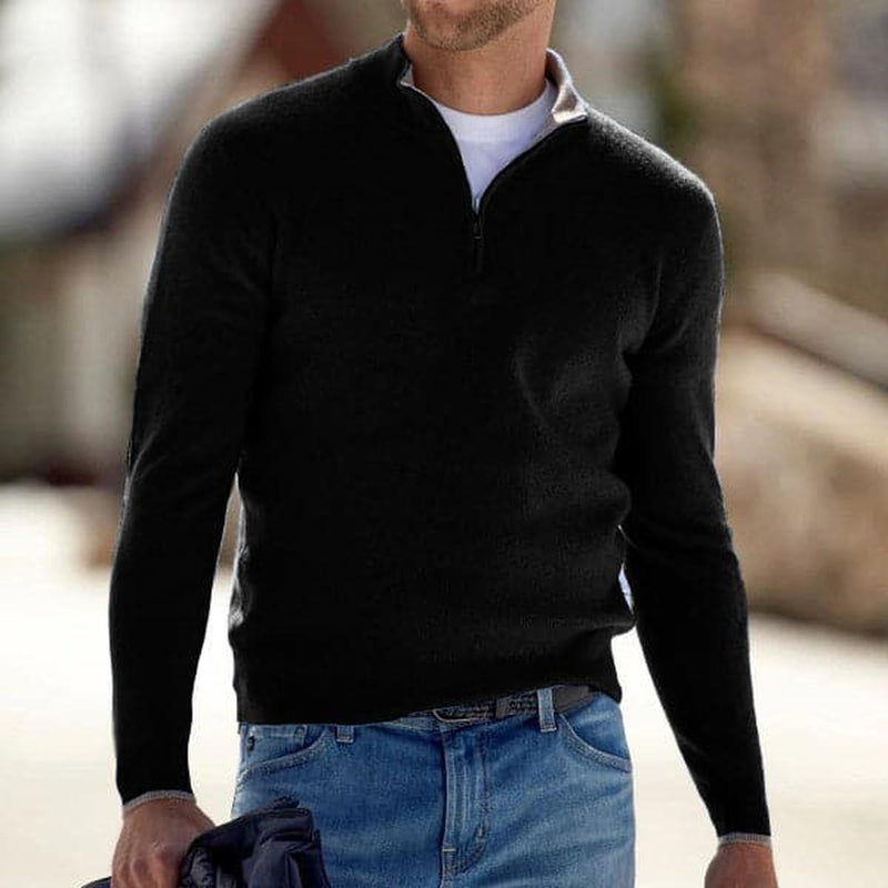 Comfortable Zip-Up Sweater With Ribbed Cuffs
