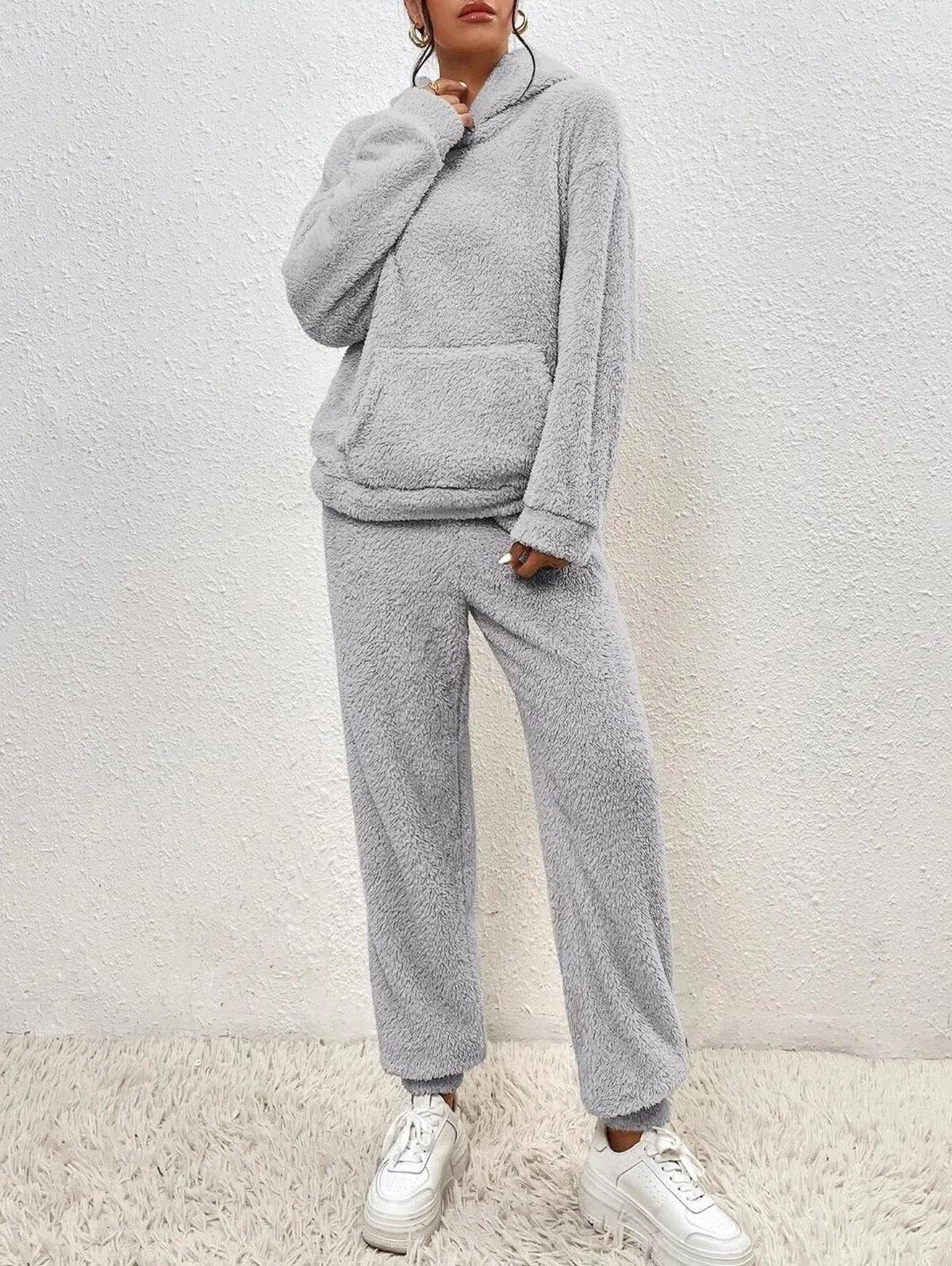Cozy Teddy Loungewear Set With Hoodie And Pants