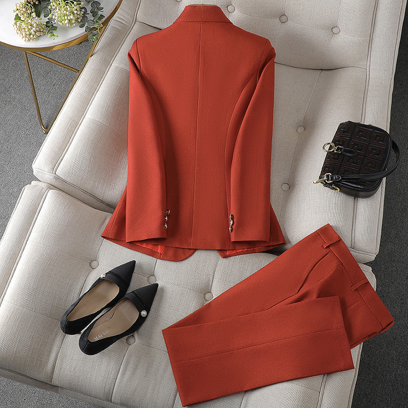 Damen Blazer And Trousers Set - Timeless Two-Piece Outfit