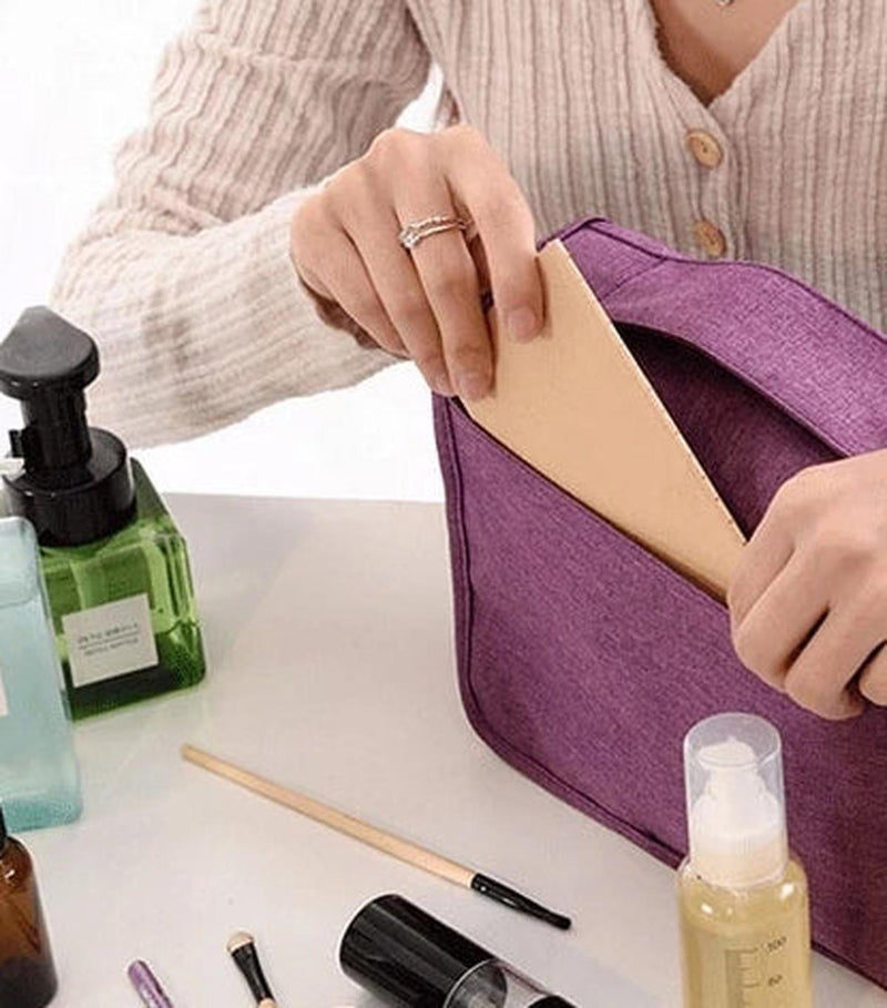Deluxe Hanging Toiletry Organiser - Buy 1, Get 1 Free