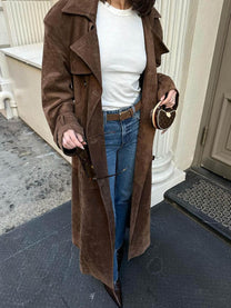 Double-Breasted Women&#39;s Trench Coat With Belted Waist
