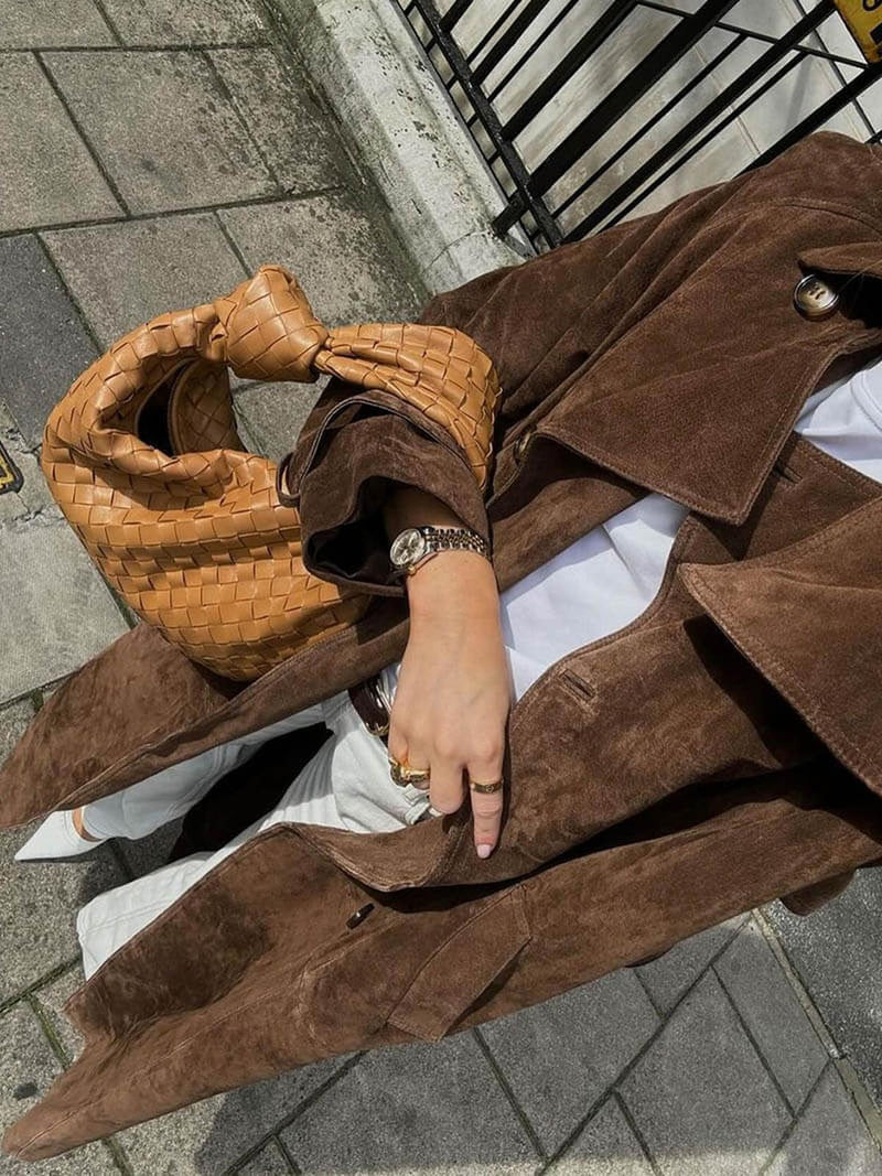 Double-Breasted Women&#39;s Trench Coat With Belted Waist