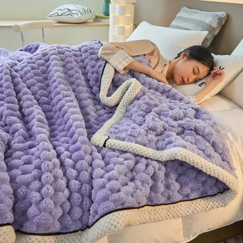 Double-Layer Coral Velvet Blanket For Autumn And Winter Warmth