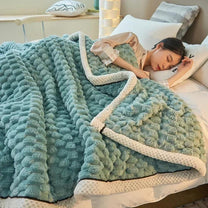 Double-Layer Coral Velvet Blanket For Autumn And Winter Warmth