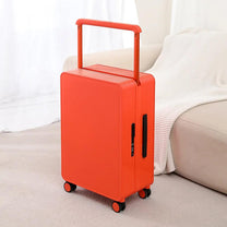Durable Polypropylene Suitcase With 360° Spinner Wheels And TSA Lock
