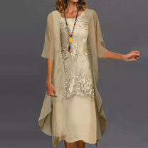 Elegant Two-Piece Chiffon Dress With Round Neck And Short Sleeves
