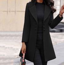 Elegant Women&#39;s Coat With Folded Collar And Shiny Buttons