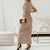 Elegant Women&#39;s Evening Dress With Sophisticated Design