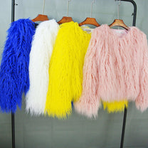 Elegant Women&#39;s Faux Fur Coat for Winter