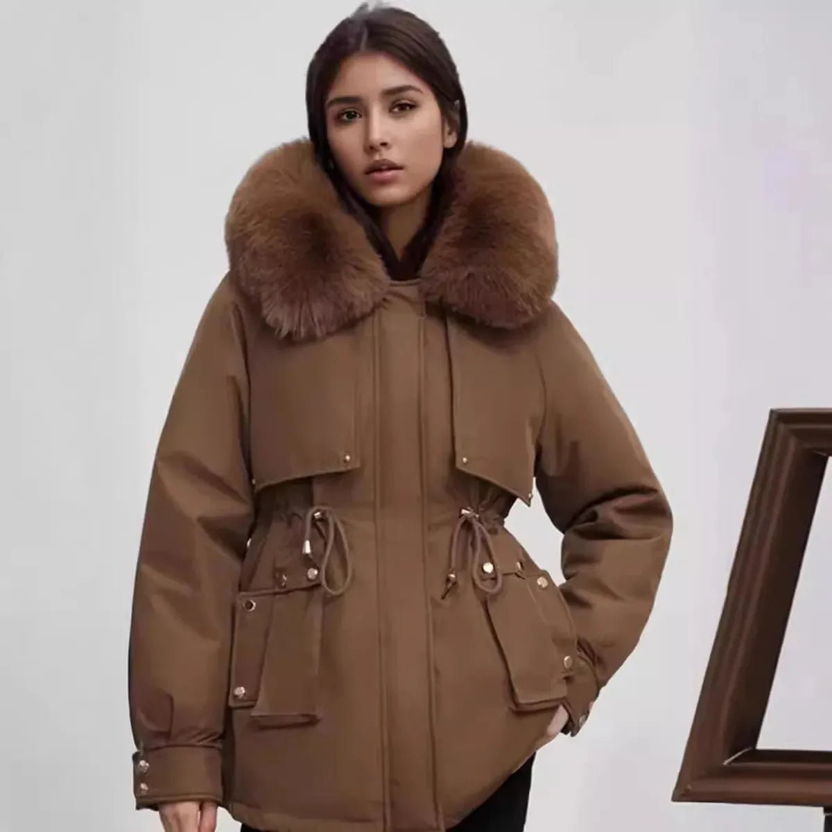 Brown / M