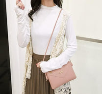 Elegant Women&#39;s Leather Handbag With Adjustable Strap