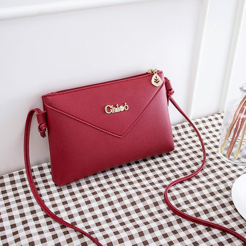 Elegant Women&#39;s Leather Handbag With Adjustable Strap