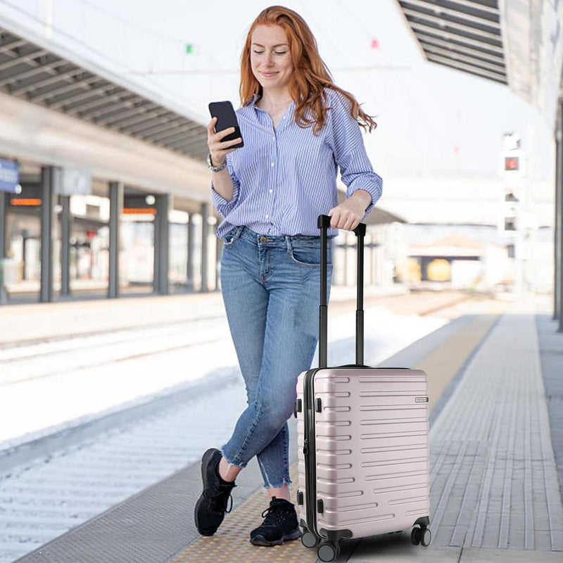 Expandable 20-Inch Cabin Suitcase With 360° Spinner Wheels And TSA Lock