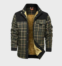 Fleece-Lined Men&#39;s Flannel Jacket With High Collar
