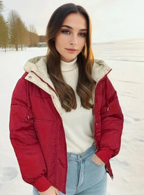 Fleece-Lined Women&#39;s Hooded Jacket for Casual and Outdoor Wear