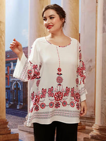 Floral Plus Size Tunic Top With Long Sleeves