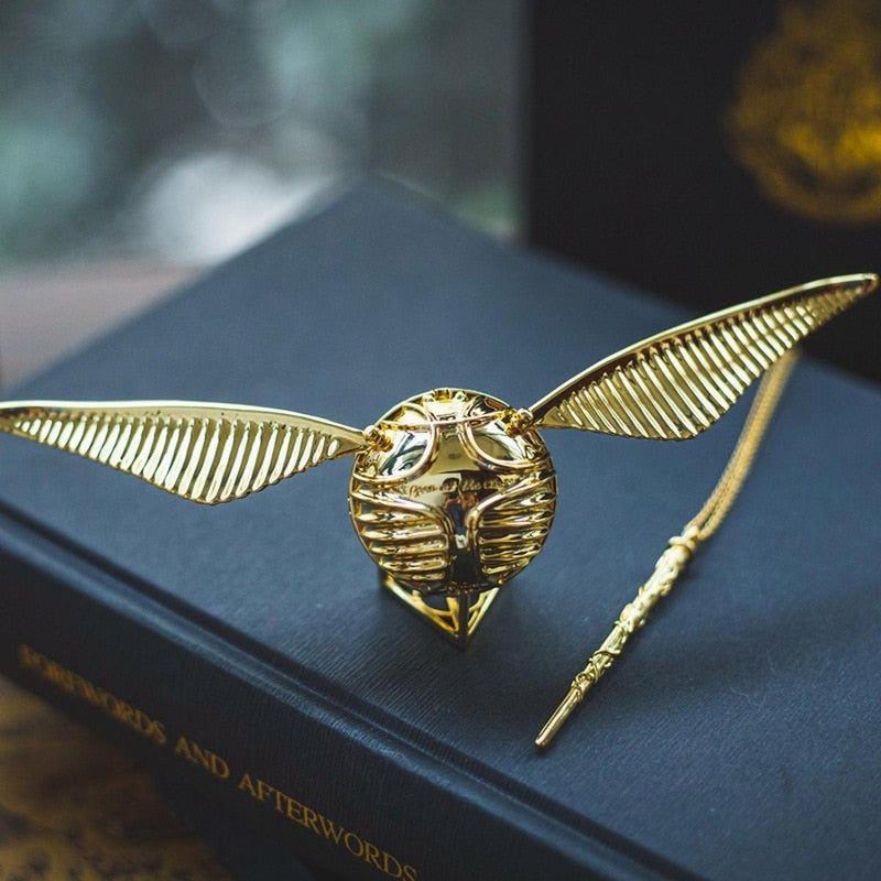 Gold-Plated Vintage Ring Box With Wizarding Design