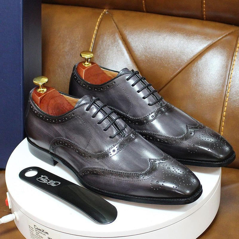 Handcrafted Leather Oxford Shoes With Wingtip Brogue Details
