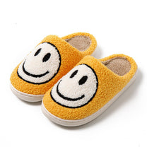 Large Smiley Pattern Fur Slippers With Non-Slip Sole