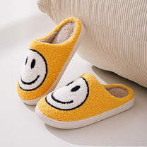 Large Smiley Pattern Fur Slippers With Non-Slip Sole
