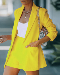 Lightweight Blazer And Shorts Set For Women