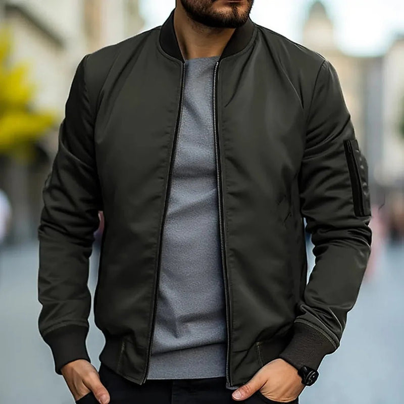 Lightweight Breathable Men&#39;s Bomber Jacket