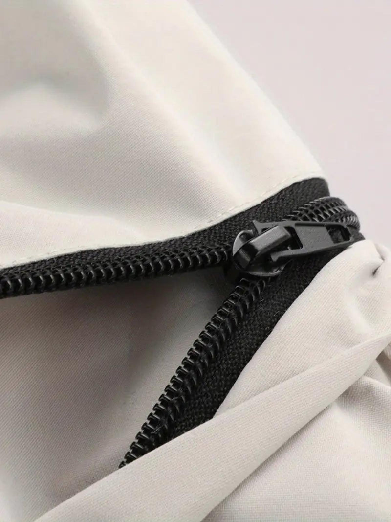 Lightweight Men&#39;s Waterproof Outdoor Jacket With Adjustable Hood