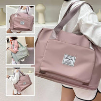 Lightweight Waterproof Weekend Travel Bag With Expandable Design