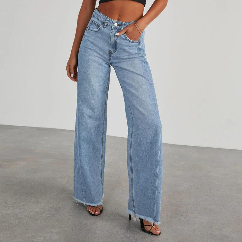 Loose Fit Wide Leg Jeans With Frayed Hem