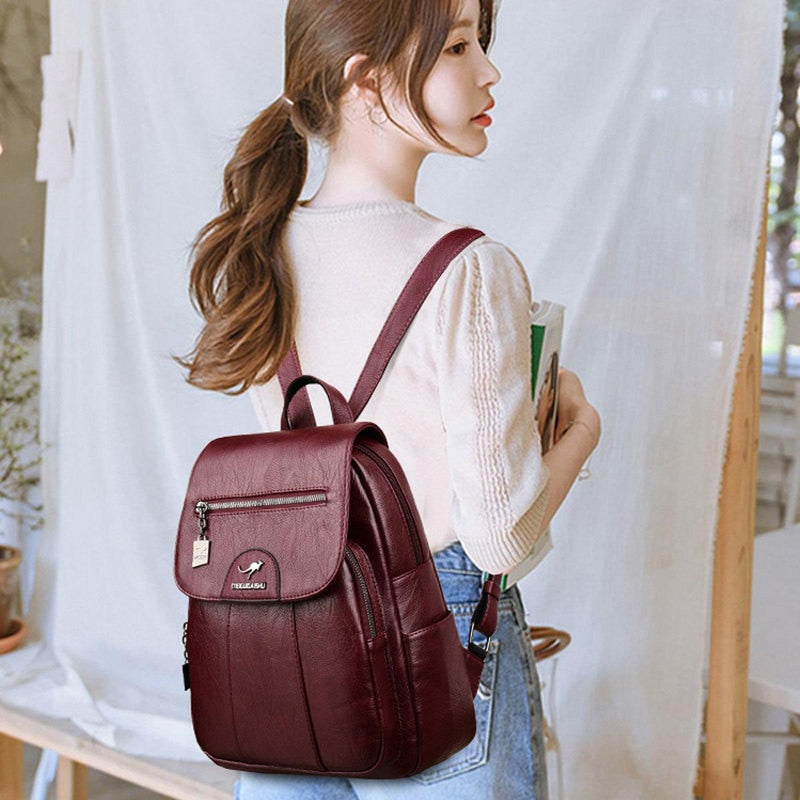 Luxurious Leather Women&#39;s Backpack