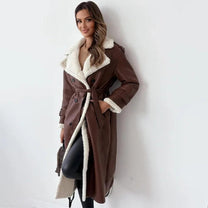 Luxurious Long Women&#39;s Winter Coat Made From Premium Lambswool