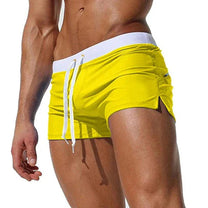 Men&#39;s Adjustable Swim Trunks with Side Slits for Comfort and Style