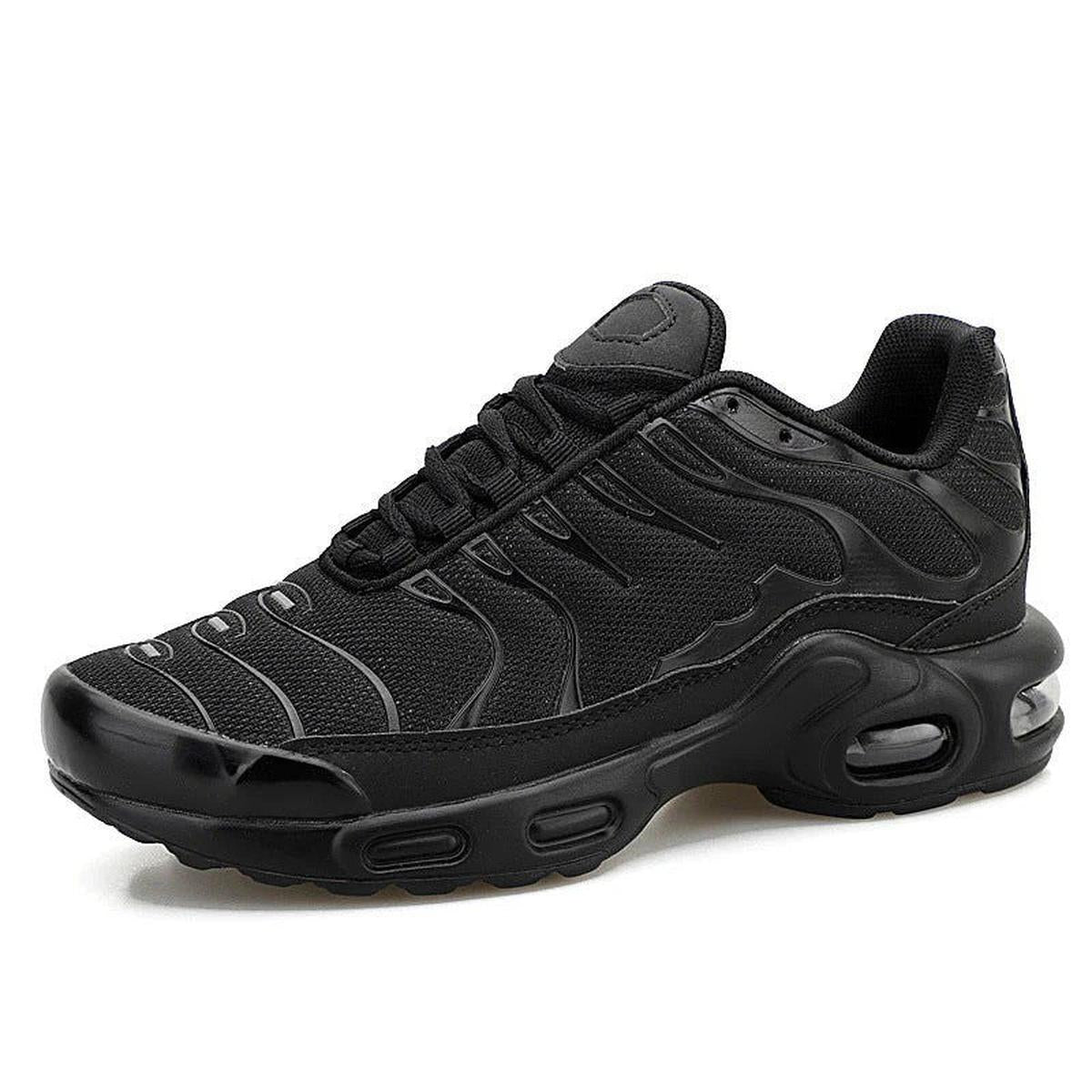 Black / 11