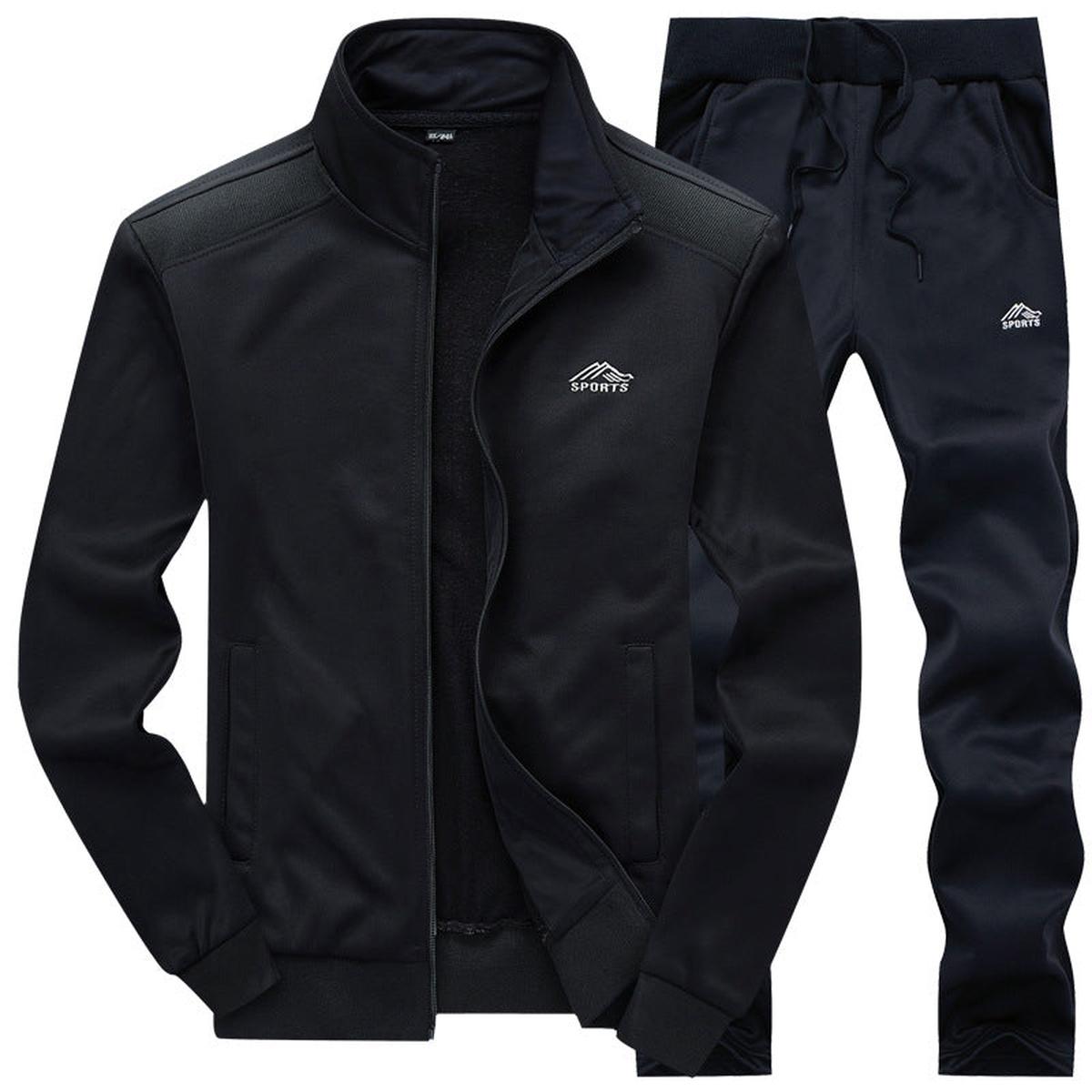 Men&#39;s Athletic Tracksuit With Modern Design