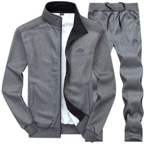 Men&#39;s Athletic Tracksuit With Modern Design