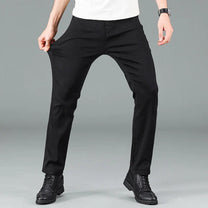 Men&#39;s Black Straight Fit Jeans With Stretch